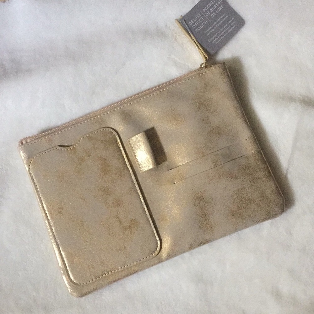 NWT  Delux Office Pouch.